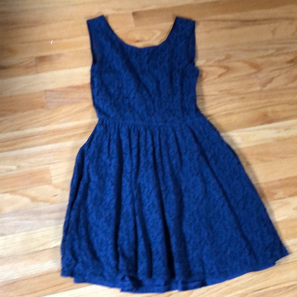 Size 2/4 yami navy dress